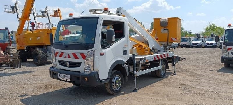 Renault Maxity Multitel MX200 - 20 m - LKW mit Arbeitsbühne: das Bild 2 Renault Maxity Multitel MX200 - 20 m - LKW mit Arbeitsbühne: das Bild 2