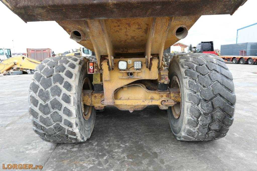 CAT 730 - Knickgelenkter Dumper: das Bild 5 CAT 730 - Knickgelenkter Dumper: das Bild 5