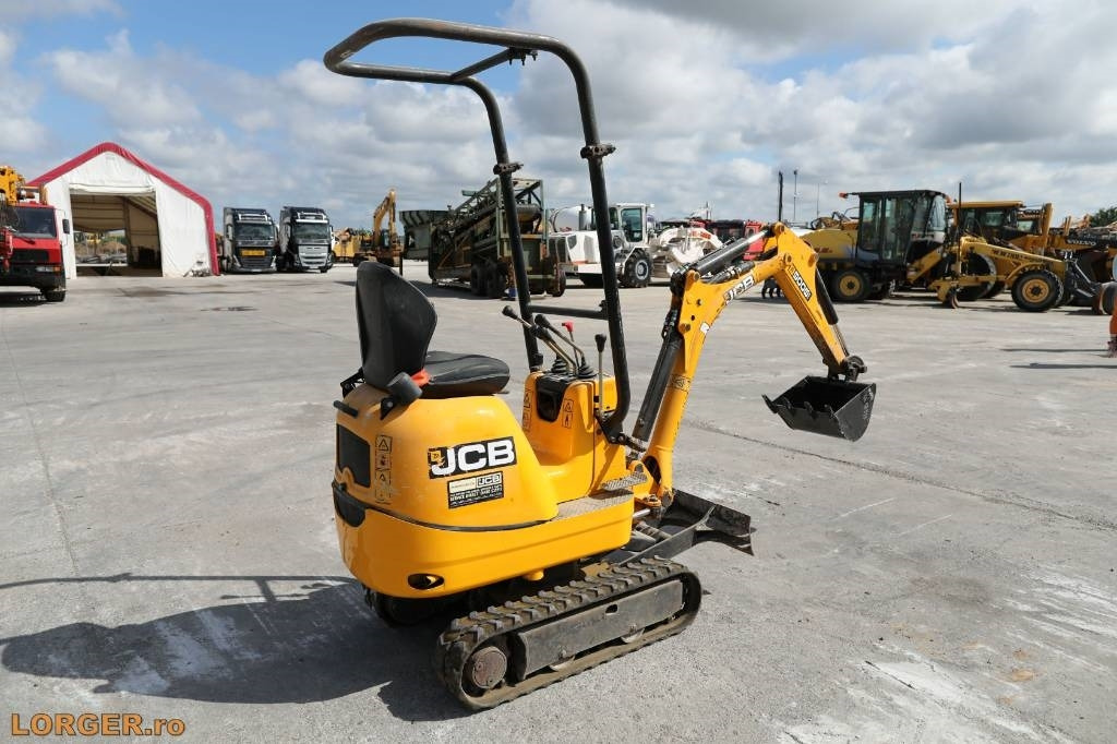 JCB 8008 CTS - Minibagger: das Bild 3 JCB 8008 CTS - Minibagger: das Bild 3