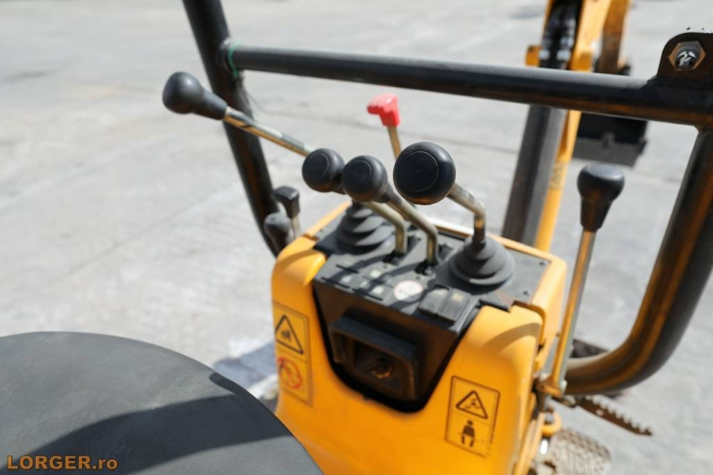 Minibagger JCB 8008 CTS: das Bild 12