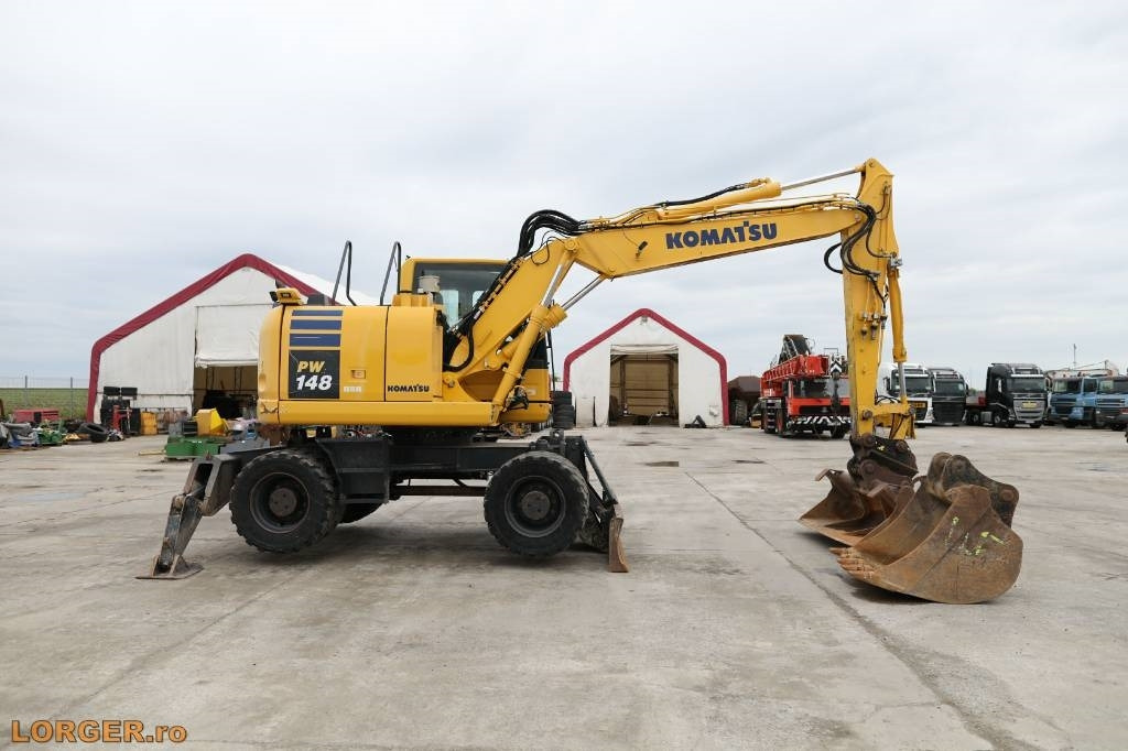 Komatsu PW 148-10 - Mobilbagger: das Bild 3 Komatsu PW 148-10 - Mobilbagger: das Bild 3