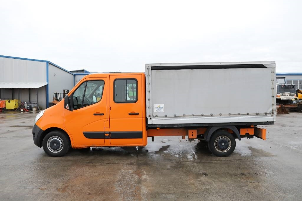 Renault Master III - Koffer Transporter: das Bild 2 Renault Master III - Koffer Transporter: das Bild 2