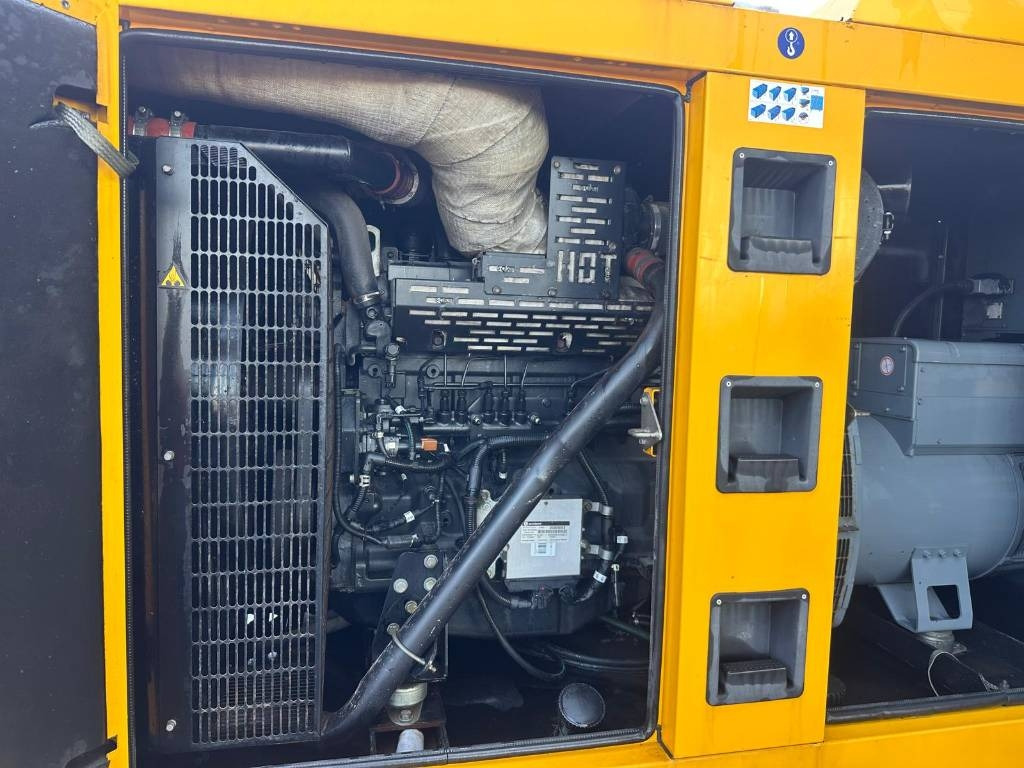 Sdmo R165 C3 - Stromgenerator: das Bild 5 Sdmo R165 C3 - Stromgenerator: das Bild 5