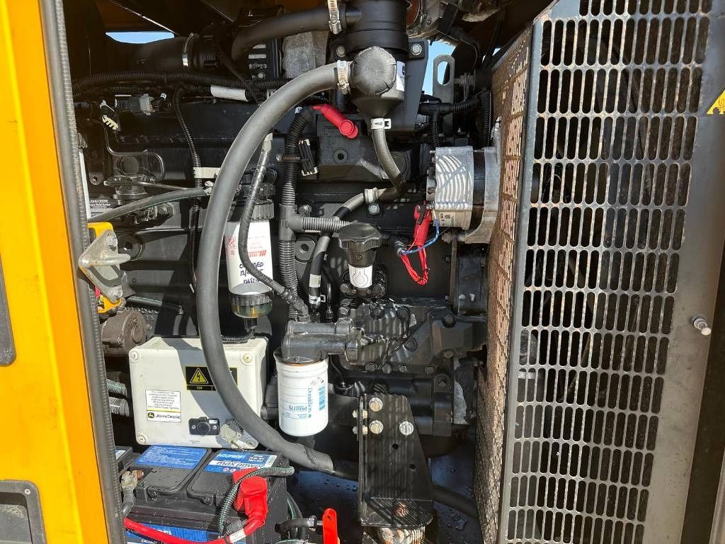 Stromgenerator Sdmo R165 C3: das Bild 14 Stromgenerator Sdmo R165 C3: das Bild 14