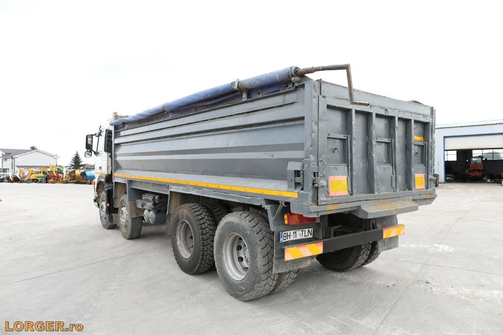 Volvo FM 9 - Kipper: das Bild 2 Volvo FM 9 - Kipper: das Bild 2