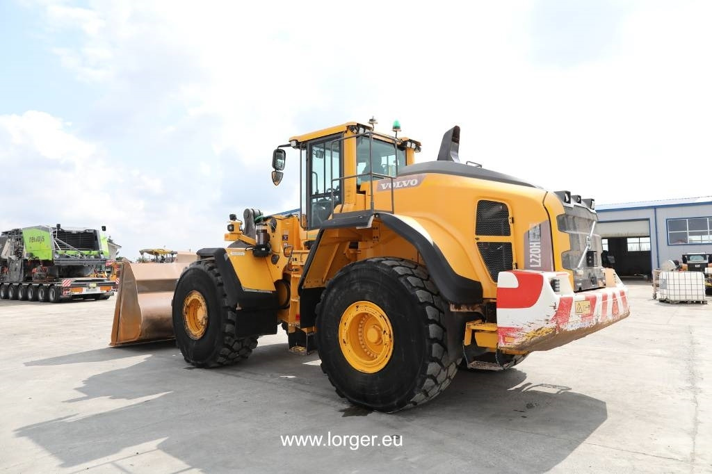 Volvo L 220 H - Radlader: das Bild 5 Volvo L 220 H - Radlader: das Bild 5
