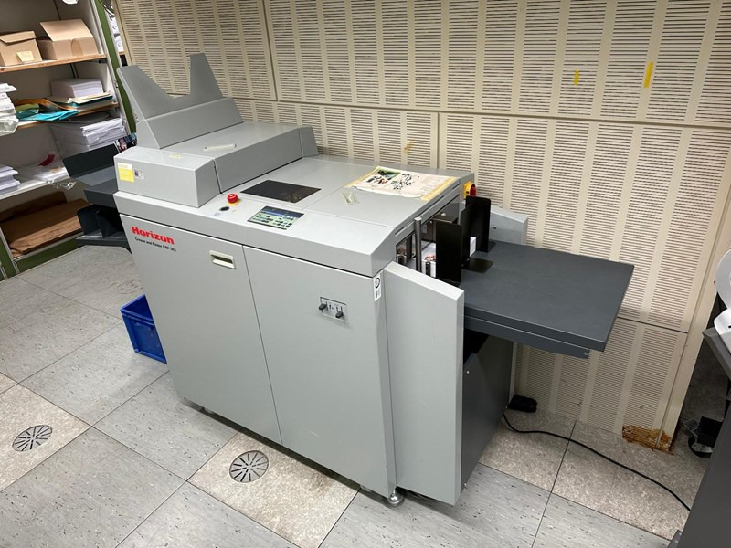 Horizon CRF-362 | 2014 | 400.000 - Druckmaschine: das Bild 1 Horizon CRF-362 | 2014 | 400.000 - Druckmaschine: das Bild 1