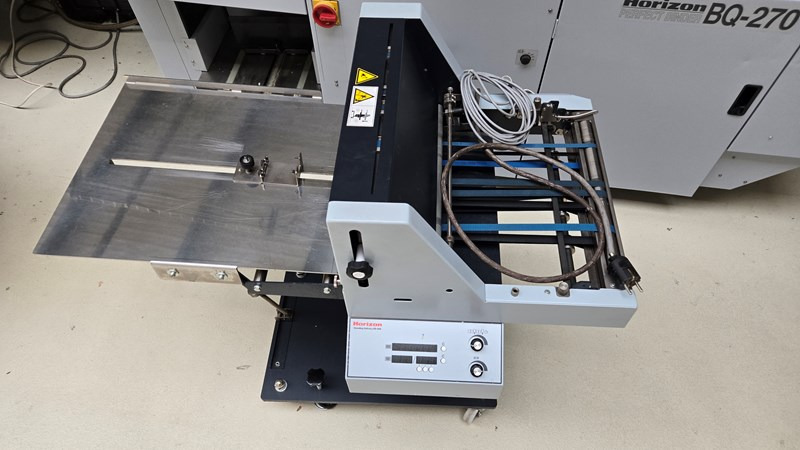 Horizon EF-354 KTU-35 | 2019 - Falzmaschine: das Bild 4 Horizon EF-354 KTU-35 | 2019 - Falzmaschine: das Bild 4