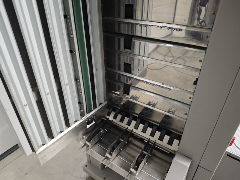 Horizon VAC-60Hc | 2004 | 3 Mio - Druckmaschine: das Bild 2 Horizon VAC-60Hc | 2004 | 3 Mio - Druckmaschine: das Bild 2