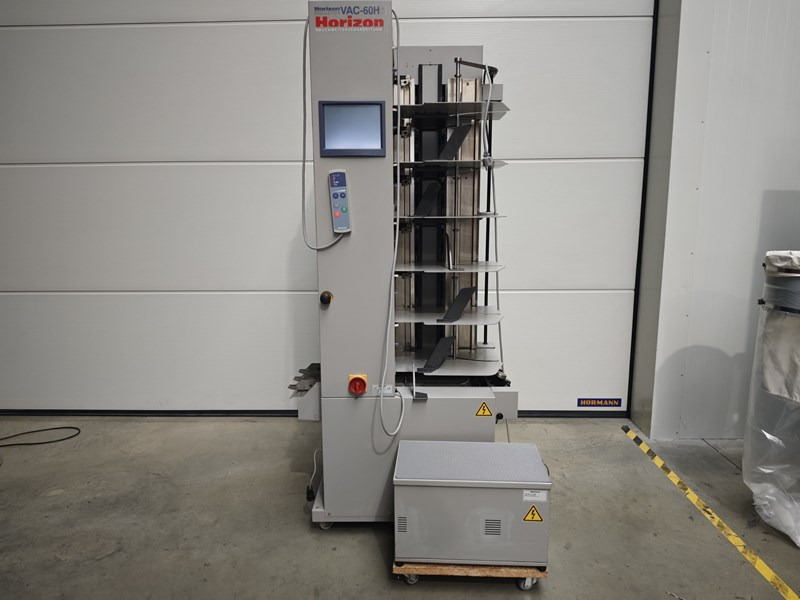 Horizon VAC-60Hc | 2004 | 3 Mio - Druckmaschine: das Bild 1 Horizon VAC-60Hc | 2004 | 3 Mio - Druckmaschine: das Bild 1