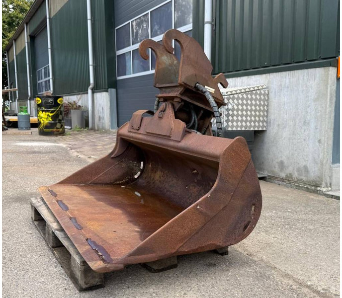 Cangini Benne CW10 tiltbucket / schwenklöffel / kantelbak - Schaufel für Baumaschine: das Bild 1 Cangini Benne CW10 tiltbucket / schwenklöffel / kantelbak - Schaufel für Baumaschine: das Bild 1
