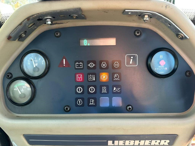 Bulldozer Liebherr PR 724 LGP - only 9055 hours!: das Bild 20