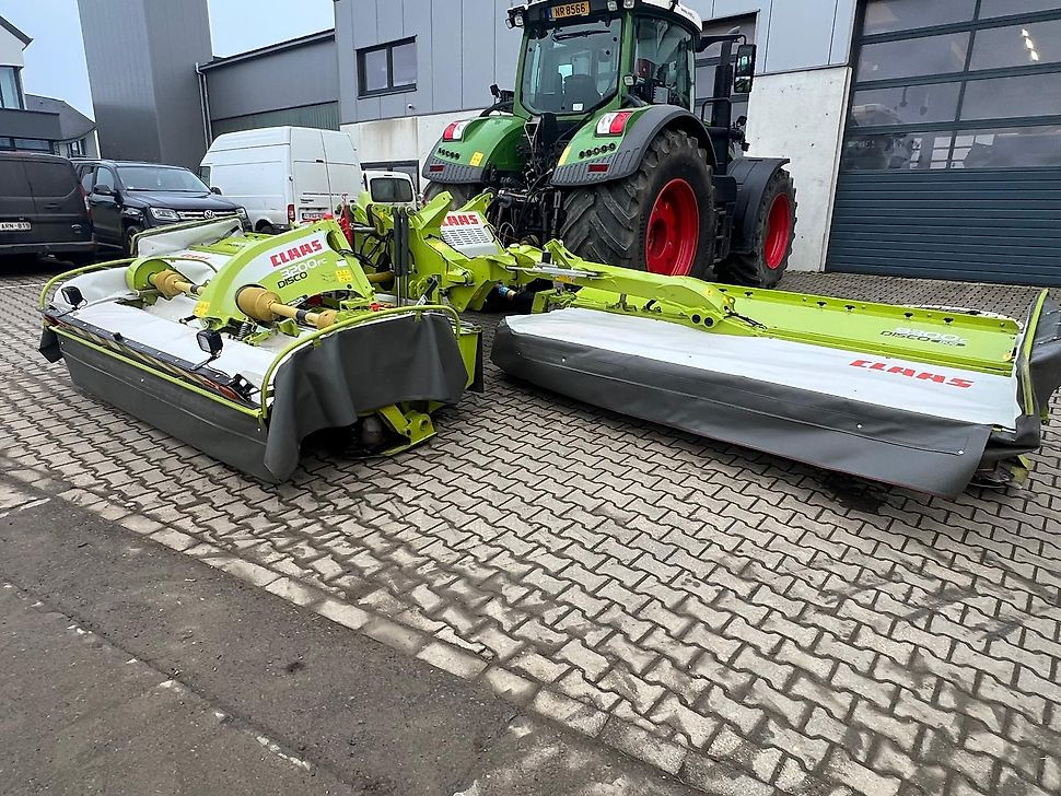 J.Reiff Sarl
Herr Stefan Neukirch - 77 Z.I in den - Mähwerk: das Bild 5 J.Reiff Sarl
Herr Stefan Neukirch - 77 Z.I in den - Mähwerk: das Bild 5