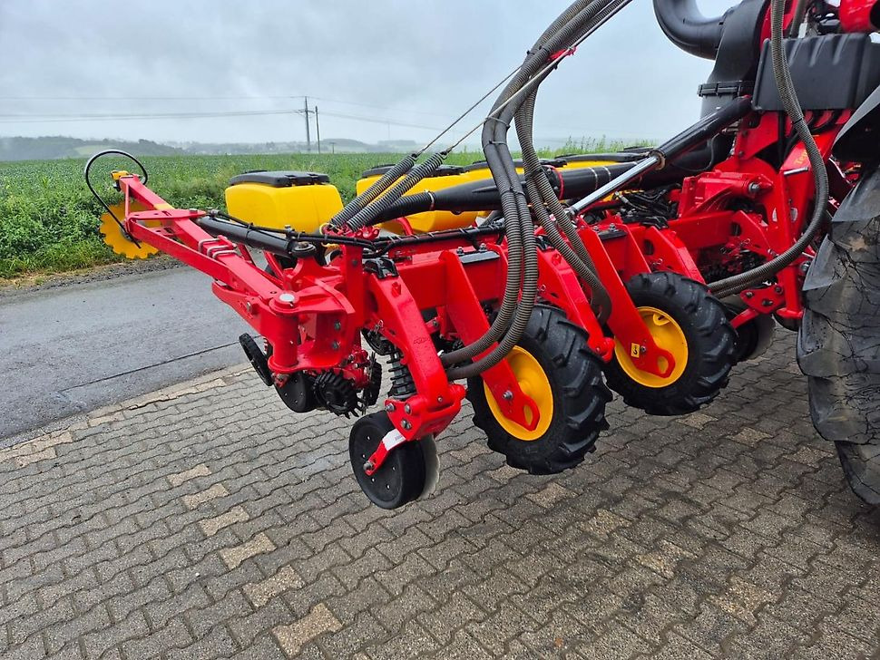 J.Reiff Sarl
Herr Stefan Neukirch - 77 Z.I in den - Einzelkornsämaschine: das Bild 5 J.Reiff Sarl
Herr Stefan Neukirch - 77 Z.I in den - Einzelkornsämaschine: das Bild 5