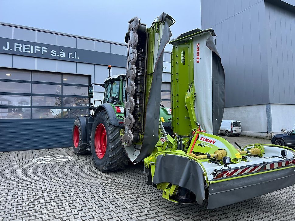 J.Reiff Sarl
Herr Stefan Neukirch - 77 Z.I in den - Mähwerk: das Bild 3 J.Reiff Sarl
Herr Stefan Neukirch - 77 Z.I in den - Mähwerk: das Bild 3