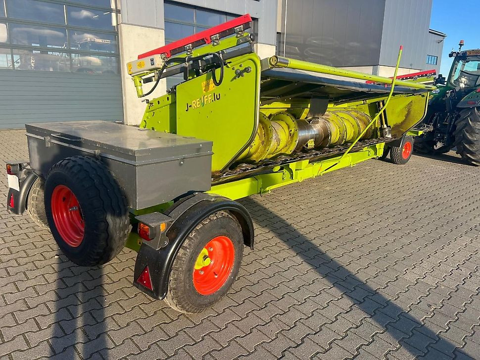 J.Reiff Sarl
Herr Stefan Neukirch - 77 Z.I in den - Ernteforsatz für Häcksler: das Bild 3 J.Reiff Sarl
Herr Stefan Neukirch - 77 Z.I in den - Ernteforsatz für Häcksler: das Bild 3