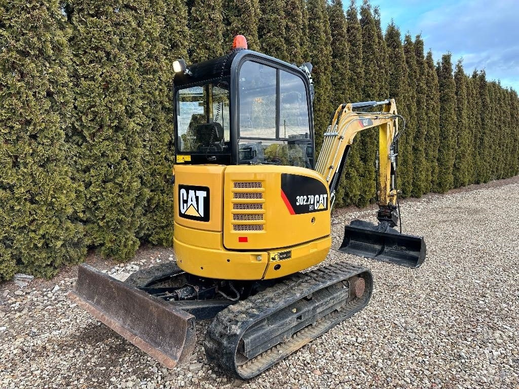 Minibagger CAT 302.7D CR: das Bild 6