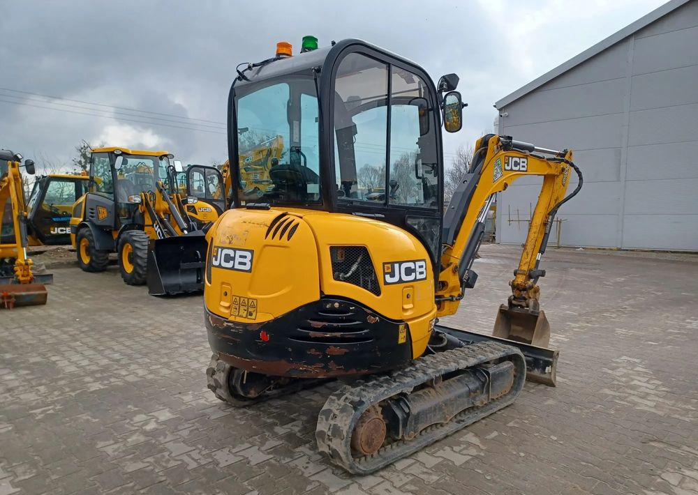 JCB 8026 - Minibagger: das Bild 3 JCB 8026 - Minibagger: das Bild 3