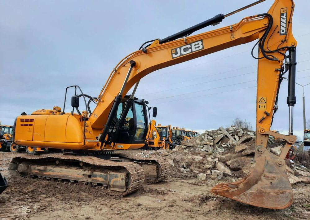 JCB JS 220 - Kettenbagger: das Bild 2 JCB JS 220 - Kettenbagger: das Bild 2