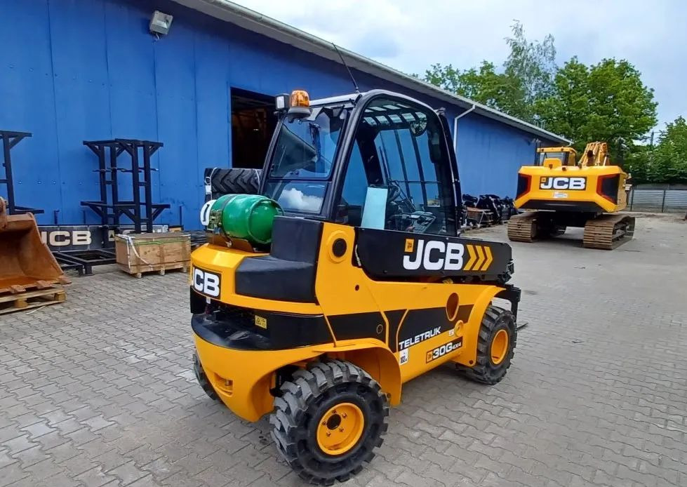 JCB TLT 30-20G 4x4 - Treibgasstapler, Teleskoplader: das Bild 4 JCB TLT 30-20G 4x4 - Treibgasstapler, Teleskoplader: das Bild 4