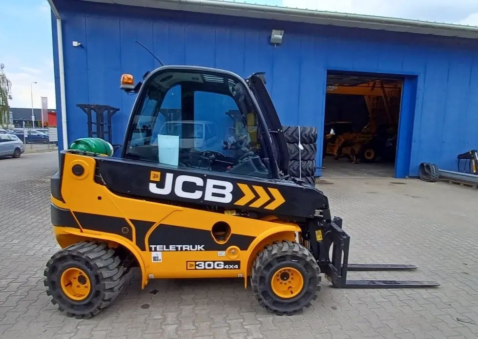 JCB TLT 30-20G 4x4 - Treibgasstapler, Teleskoplader: das Bild 3 JCB TLT 30-20G 4x4 - Treibgasstapler, Teleskoplader: das Bild 3