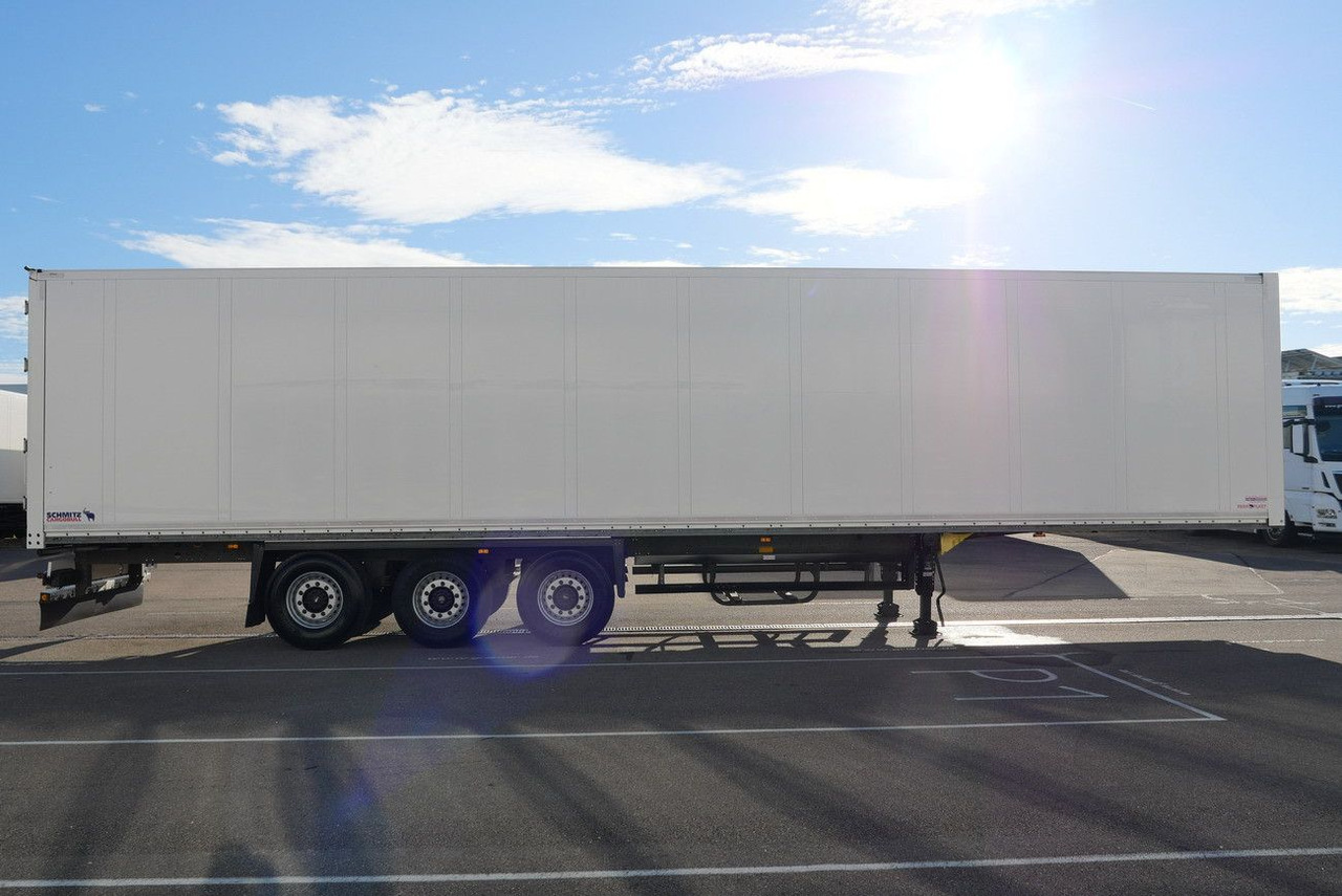 Schmitz Cargobull SKO 24/DOPPELSTOCK / ZURRLEISTE / LASI 12642 XL - Koffer Auflieger: das Bild 5 Schmitz Cargobull SKO 24/DOPPELSTOCK / ZURRLEISTE / LASI 12642 XL - Koffer Auflieger: das Bild 5