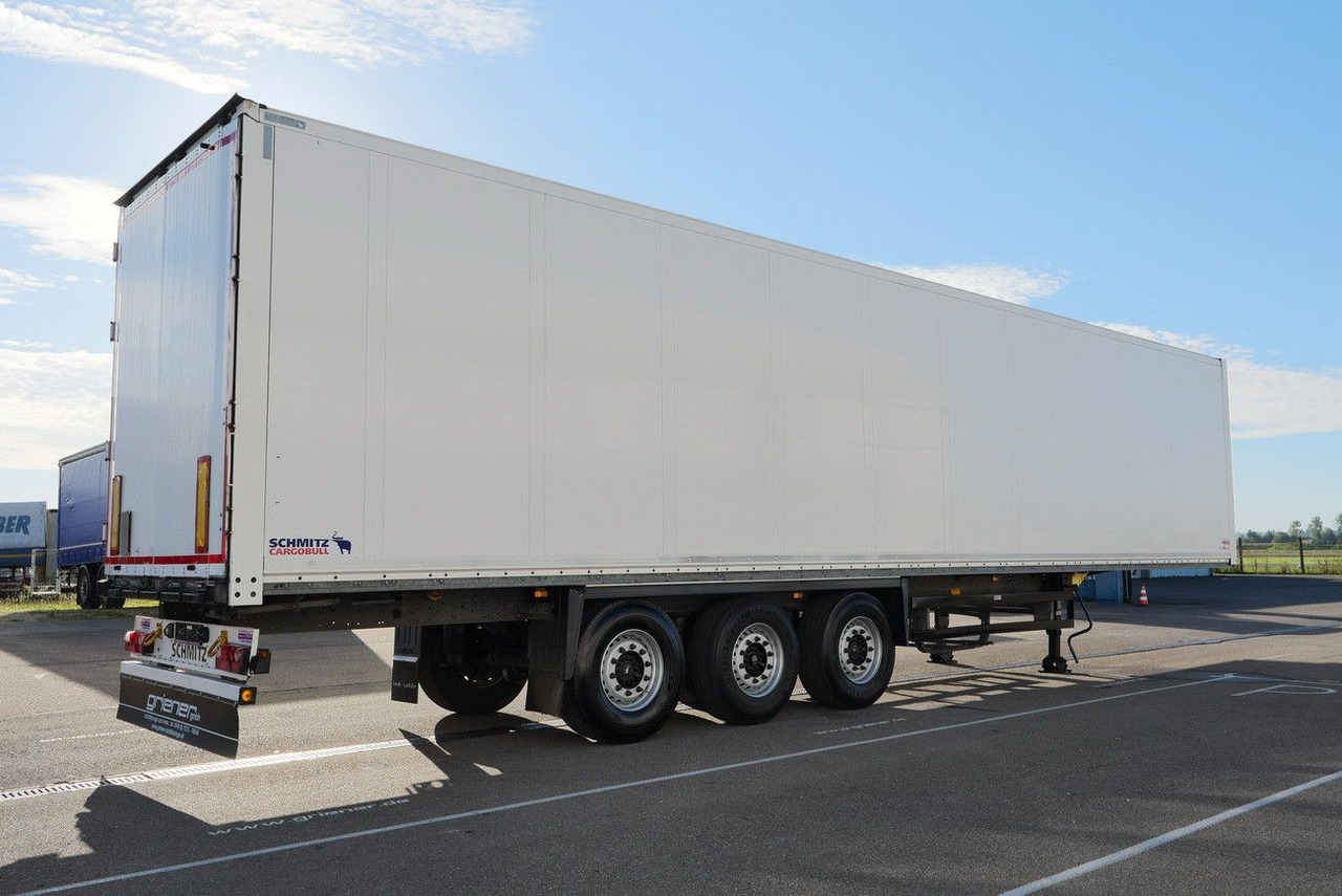 Schmitz Cargobull SKO 24/DOPPELSTOCK / ZURRLEISTE / LASI 12642 XL - Koffer Auflieger: das Bild 2 Schmitz Cargobull SKO 24/DOPPELSTOCK / ZURRLEISTE / LASI 12642 XL - Koffer Auflieger: das Bild 2