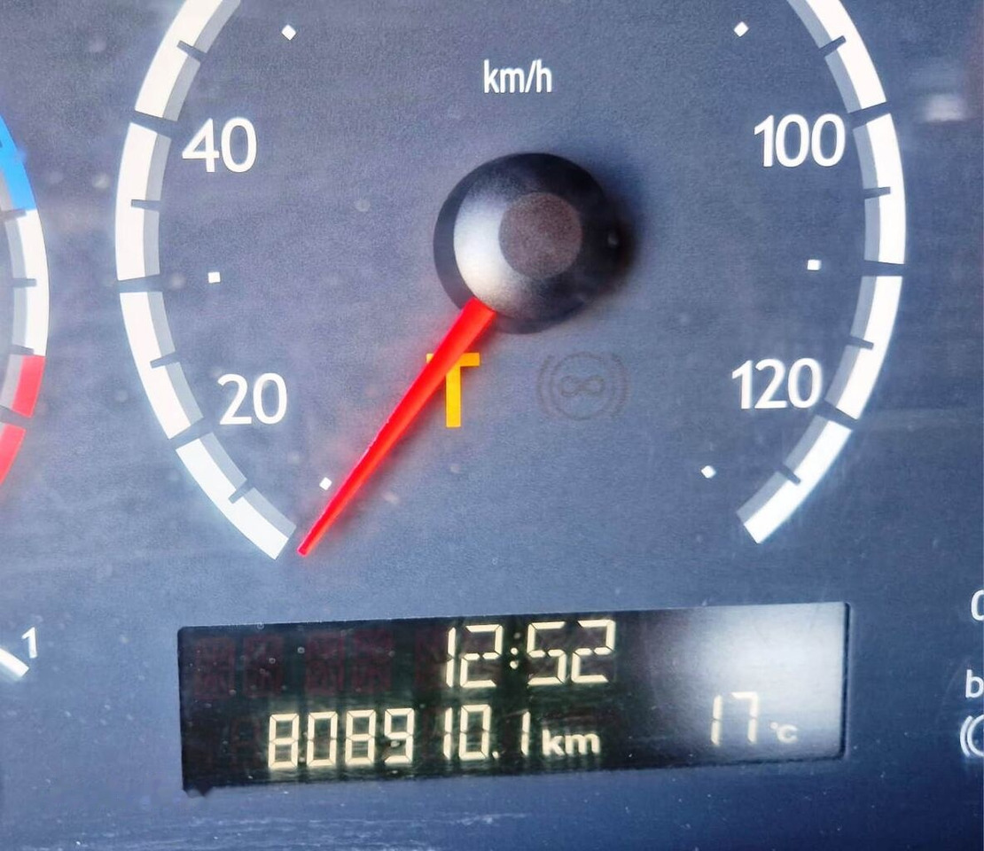 Abrollkipper Scania R480: das Bild 9