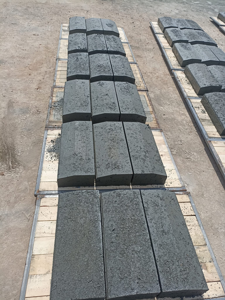 Betonsteinmaschine Economic Concrete Block Machine: das Bild 7