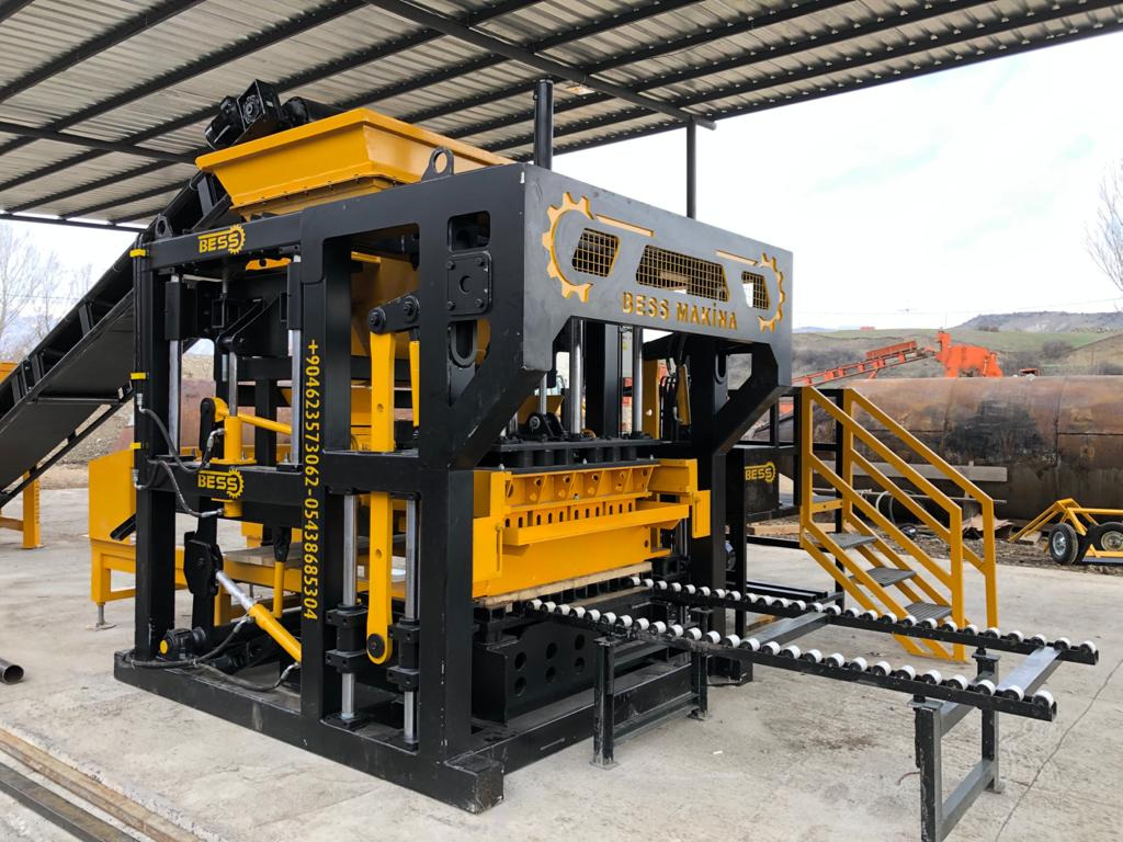 Semi-Automatic Hollow Block Machine | PRS-400 - Betonsteinmaschine: das Bild 4 Semi-Automatic Hollow Block Machine | PRS-400 - Betonsteinmaschine: das Bild 4