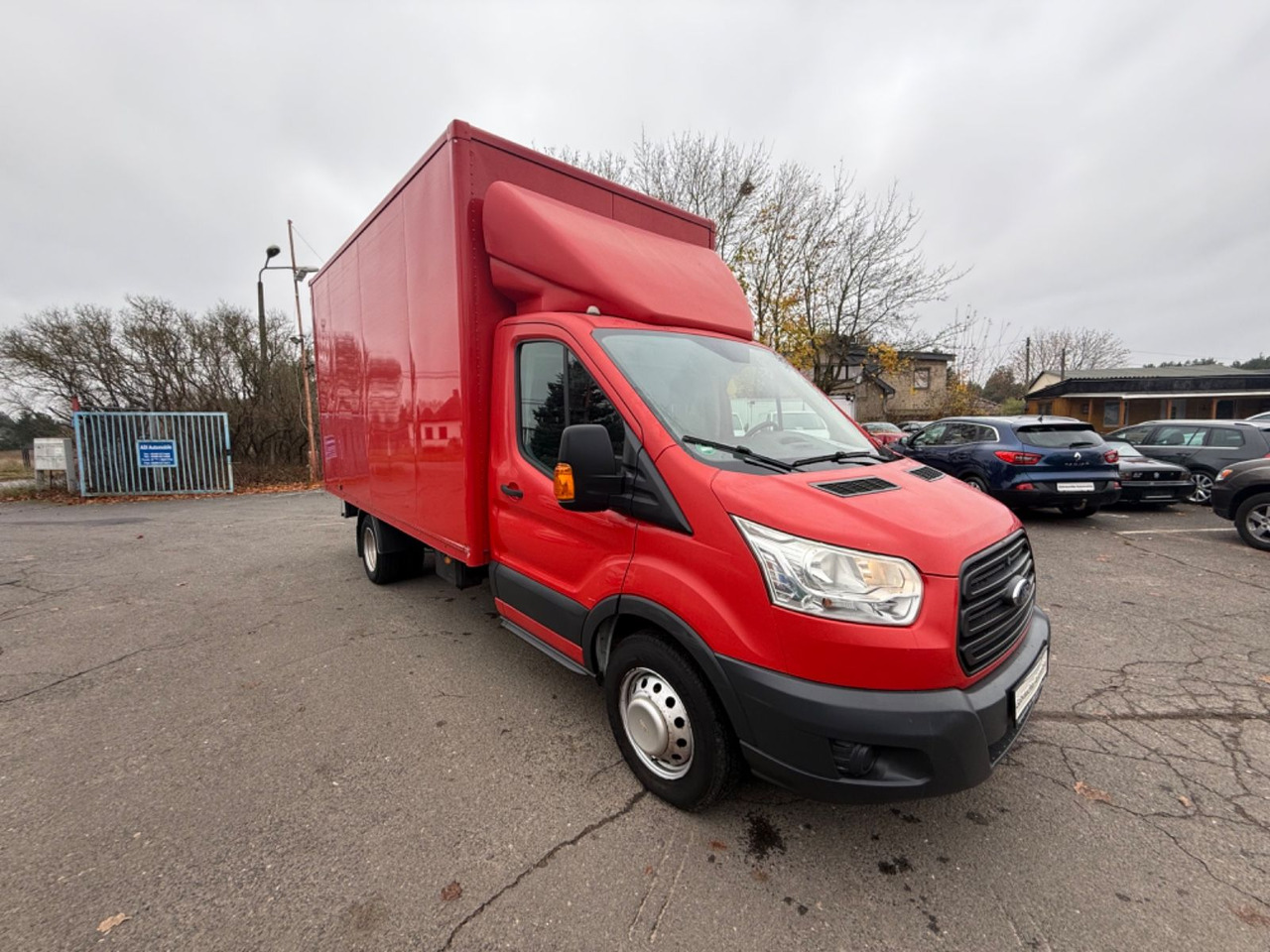 Ford Transit Pritsche 350 L3 Einzelkabine - Koffer Transporter: das Bild 2 Ford Transit Pritsche 350 L3 Einzelkabine - Koffer Transporter: das Bild 2