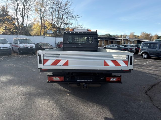 Ford Transit Pritsche - Pritsche Transporter: das Bild 4 Ford Transit Pritsche - Pritsche Transporter: das Bild 4