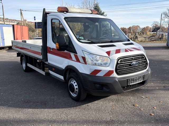Ford Transit Pritsche - Pritsche Transporter: das Bild 2 Ford Transit Pritsche - Pritsche Transporter: das Bild 2