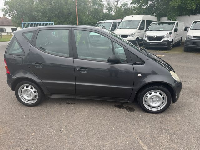 Mercedes-Benz A 160 A -Klasse A 160 - PKW: das Bild 3 Mercedes-Benz A 160 A -Klasse A 160 - PKW: das Bild 3