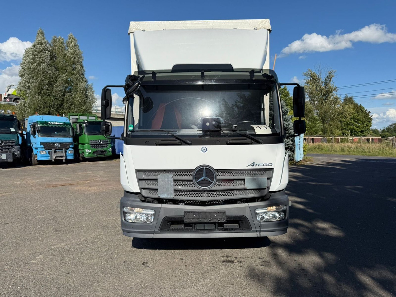 Mercedes-Benz Atego 1224 18 tkm - Koffer LKW: das Bild 1 Mercedes-Benz Atego 1224 18 tkm - Koffer LKW: das Bild 1