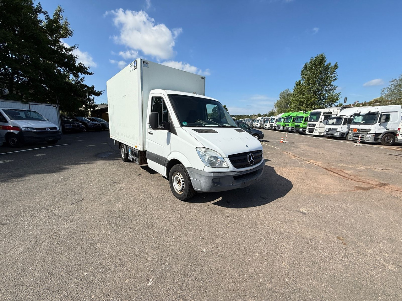 Mercedes-Benz Sprinter 313 CDI Kühlkoffer - Kühltransporter: das Bild 2 Mercedes-Benz Sprinter 313 CDI Kühlkoffer - Kühltransporter: das Bild 2