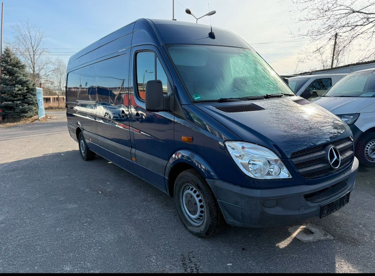 Mercedes-Benz Sprinter Kasten 316 CDI - Kastenwagen: das Bild 2 Mercedes-Benz Sprinter Kasten 316 CDI - Kastenwagen: das Bild 2