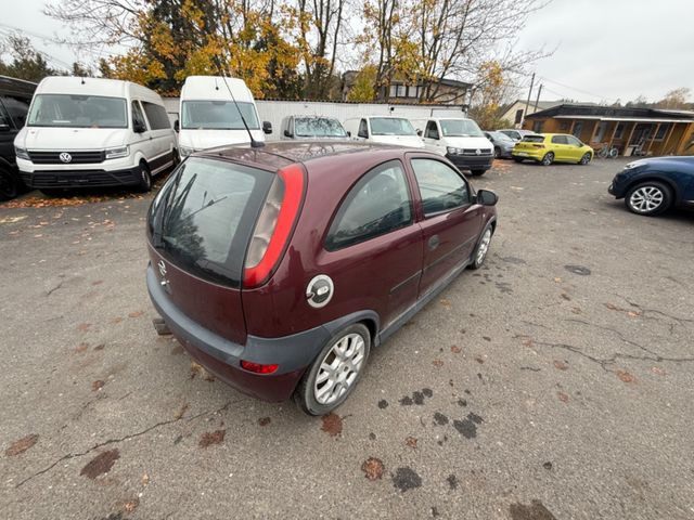 Opel Corsa 1.4 16V Elegance - Limousine: das Bild 4 Opel Corsa 1.4 16V Elegance - Limousine: das Bild 4