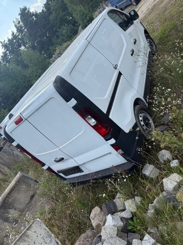 Opel Vivaro B Kasten/Kombi Kasten L1H1 2,7t - Kleintransporter: das Bild 5 Opel Vivaro B Kasten/Kombi Kasten L1H1 2,7t - Kleintransporter: das Bild 5