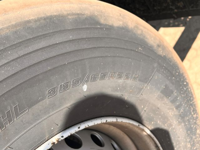 Planenauflieger Schmitz Cargobull Cargobull SCB S3T: das Bild 11 Planenauflieger Schmitz Cargobull Cargobull SCB S3T: das Bild 11