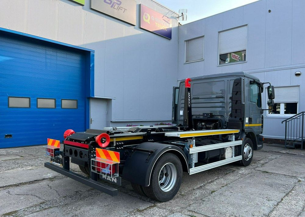 MAN TGL 12.180, hakowiec Janco/GP Lift - Müllwagen: das Bild 5 MAN TGL 12.180, hakowiec Janco/GP Lift - Müllwagen: das Bild 5