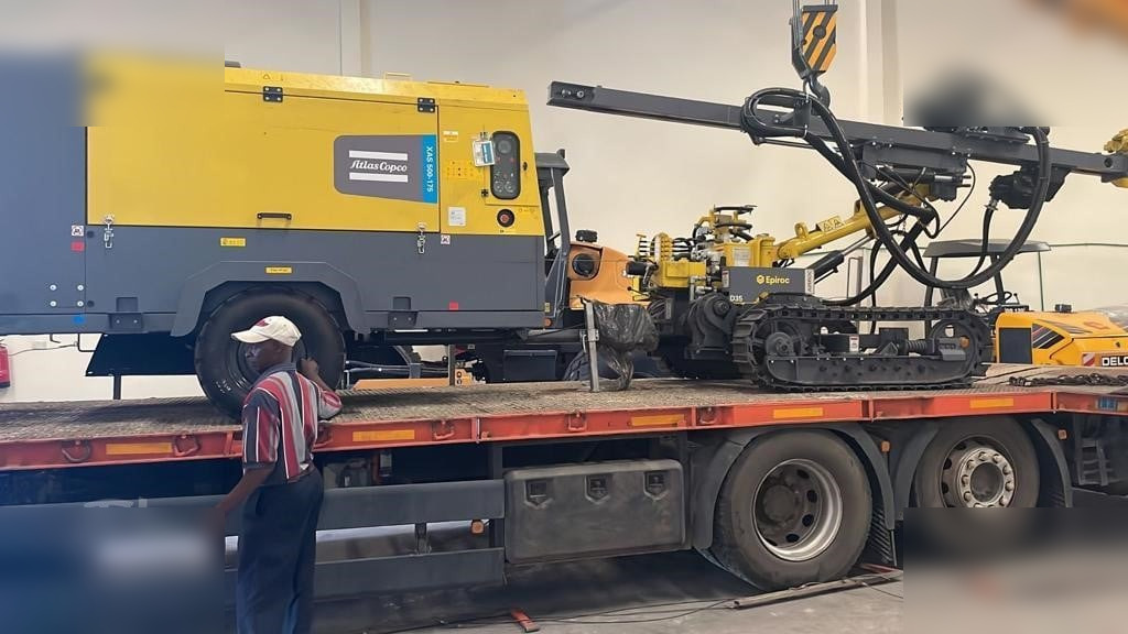 ATLAS COPCO 450 CFM - Luftkompressor: das Bild 1 ATLAS COPCO 450 CFM - Luftkompressor: das Bild 1