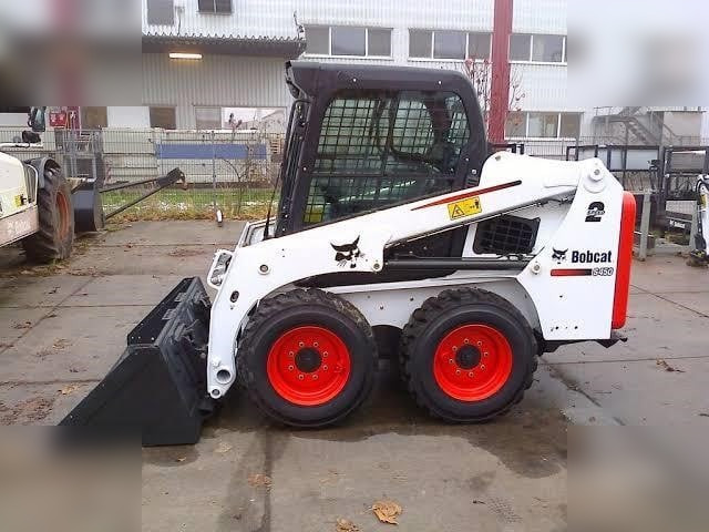 BOBCAT S450 - Kompaktlader: das Bild 2 BOBCAT S450 - Kompaktlader: das Bild 2