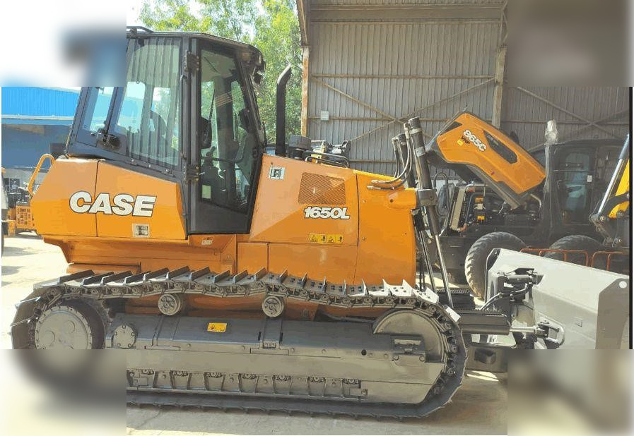 CASE 1650L - Bulldozer: das Bild 1 CASE 1650L - Bulldozer: das Bild 1