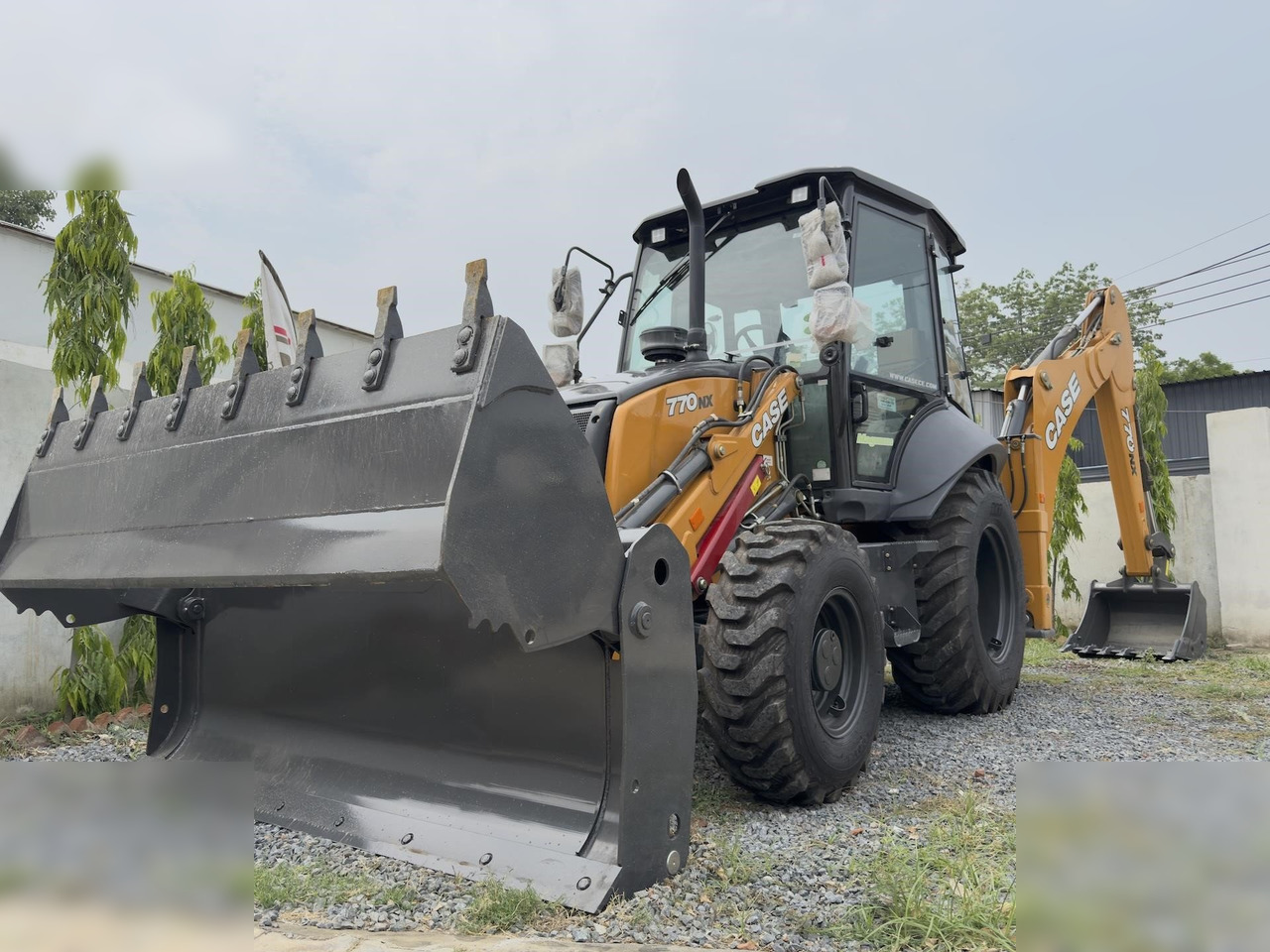CASE 770NX MAGNUM - Baggerlader: das Bild 5 CASE 770NX MAGNUM - Baggerlader: das Bild 5