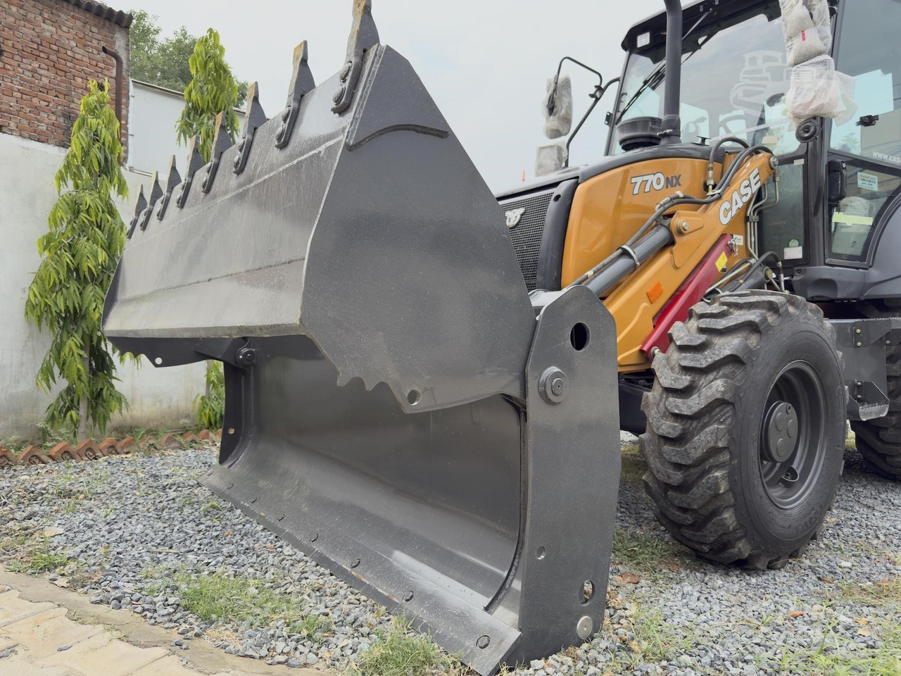 CASE 770NX MAGNUM - Baggerlader: das Bild 4 CASE 770NX MAGNUM - Baggerlader: das Bild 4