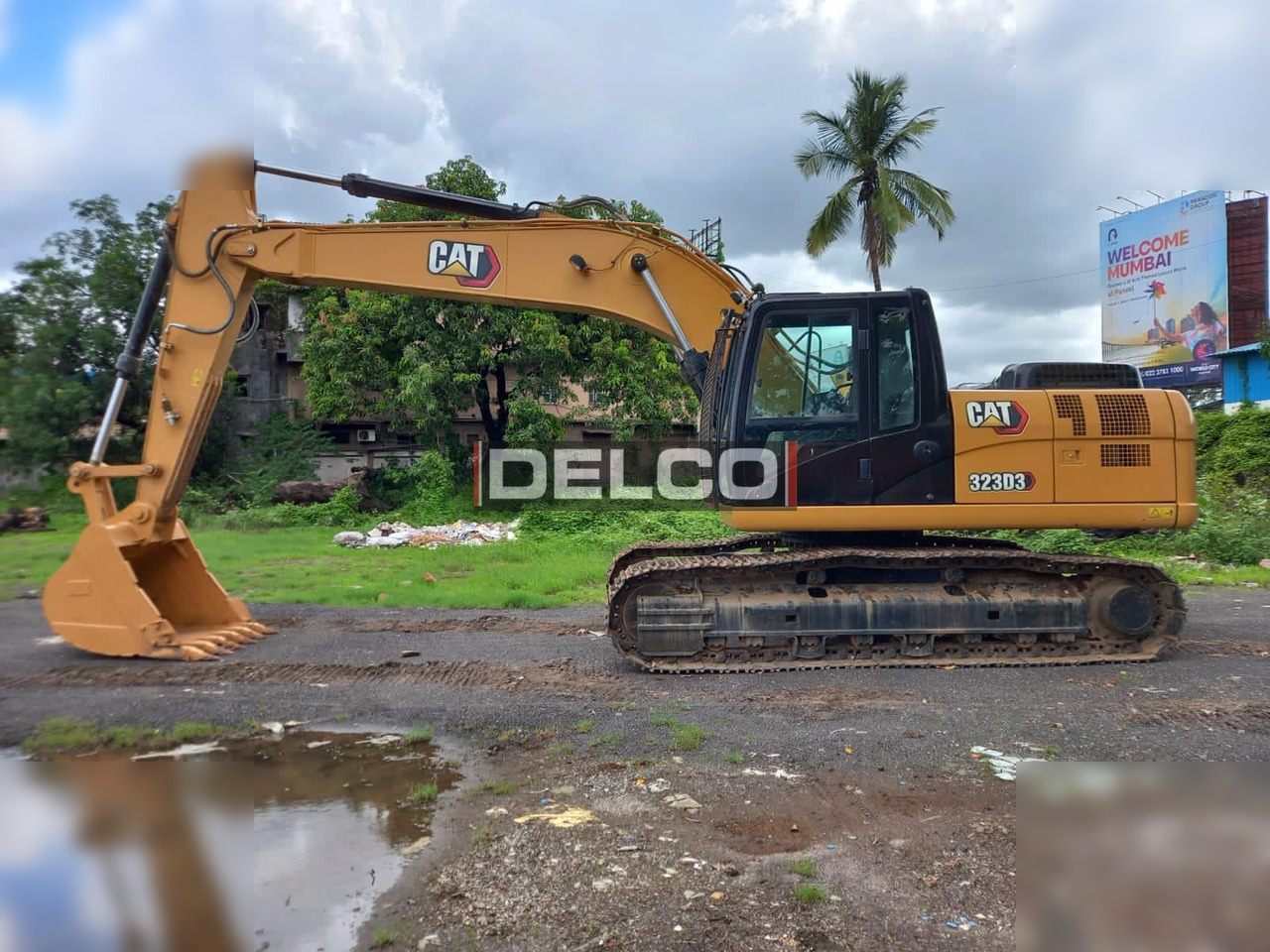 CATERPILLAR 323D3 - Kettenbagger: das Bild 1 CATERPILLAR 323D3 - Kettenbagger: das Bild 1