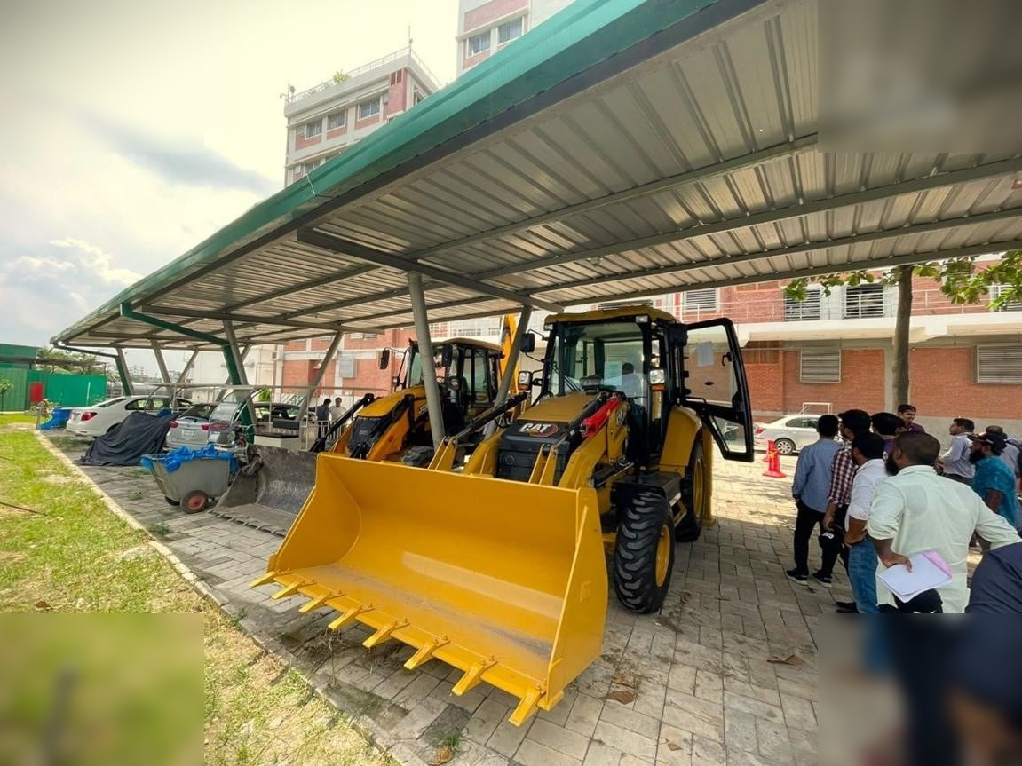 CATERPILLAR 424 - Baggerlader: das Bild 5 CATERPILLAR 424 - Baggerlader: das Bild 5