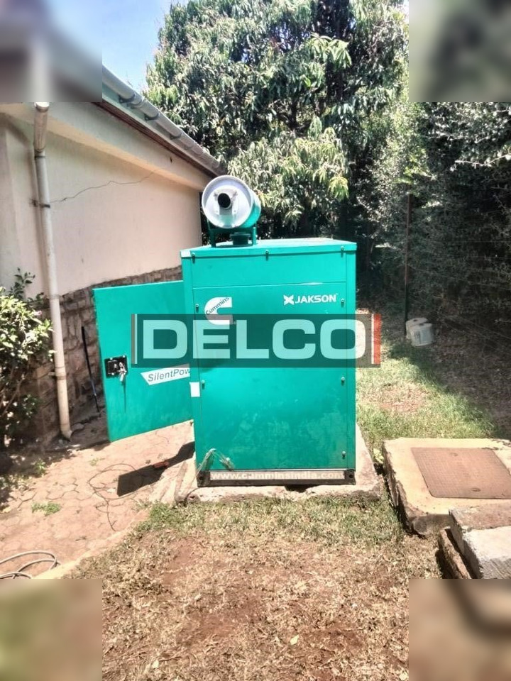 CUMMINS 35 KVA - Stromgenerator: das Bild 2 CUMMINS 35 KVA - Stromgenerator: das Bild 2