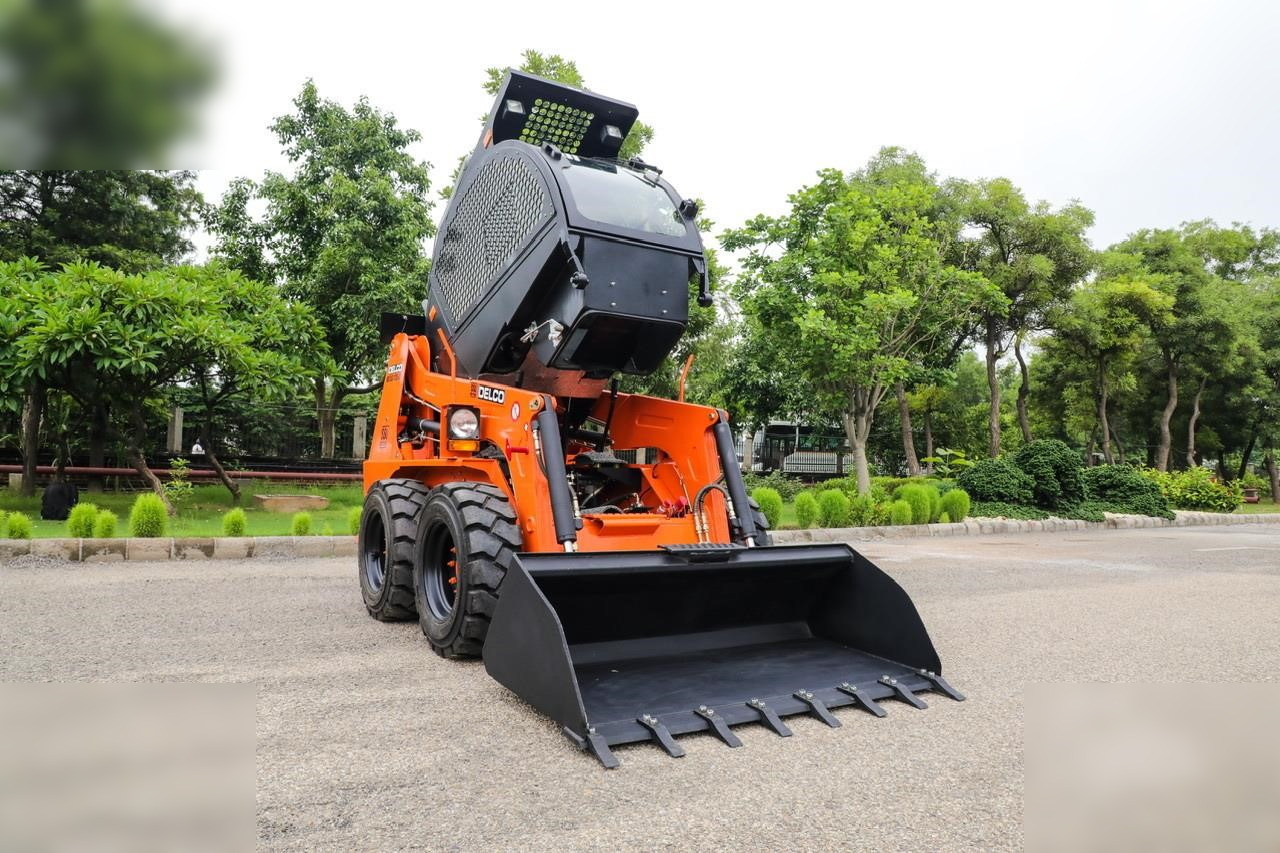 DELCO SSL175 - Kompaktlader: das Bild 3 DELCO SSL175 - Kompaktlader: das Bild 3